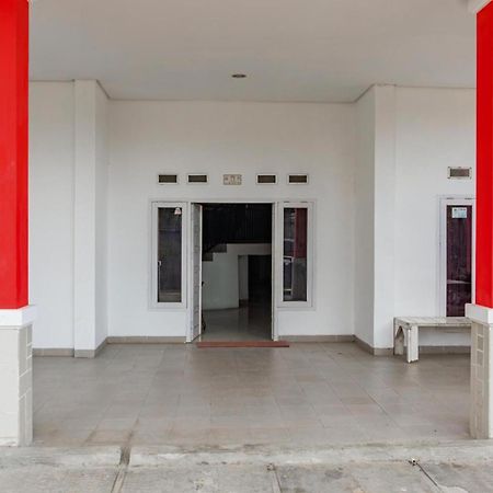 Hotel O Rajabasa Near Universitas Lampung Formerly Hotel Prasetya บันดาร์ ลัมปุง ภายนอก รูปภาพ