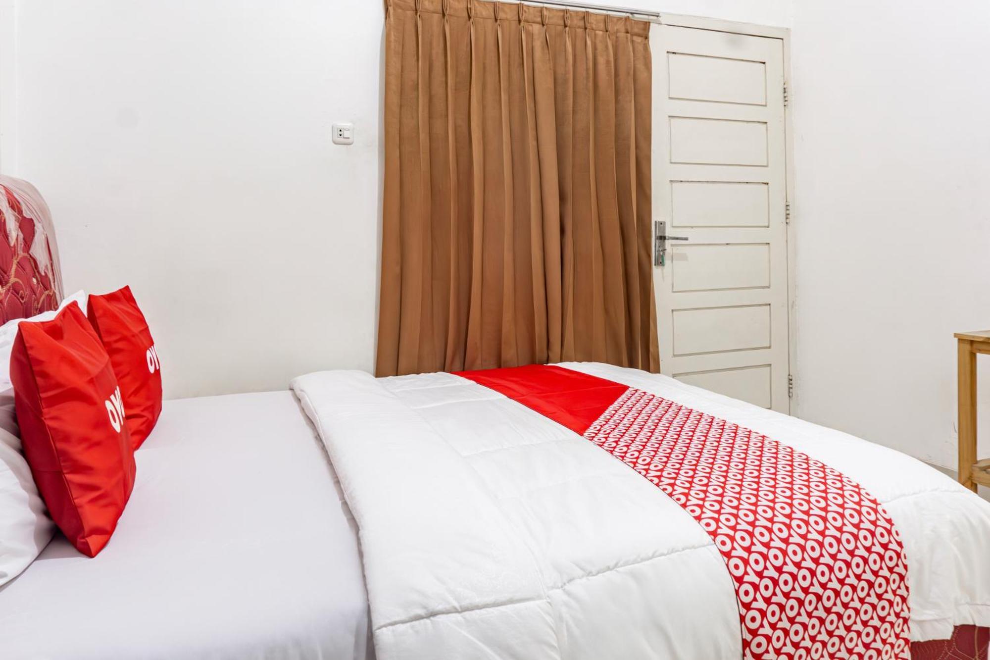 Hotel O Rajabasa Near Universitas Lampung Formerly Hotel Prasetya บันดาร์ ลัมปุง ภายนอก รูปภาพ